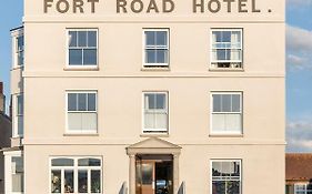 Fort Road Hotel